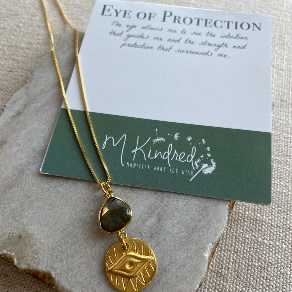Eye of protection necklace with labradorite
